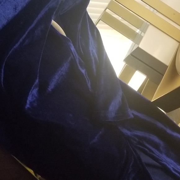 Royal Blue Light Velvet dress - Picture 5 of 6